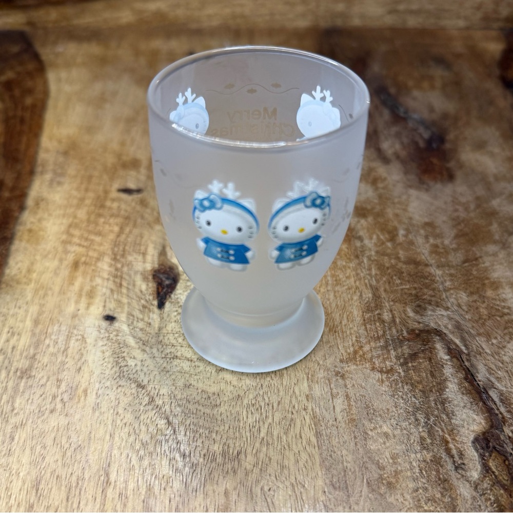 Vintage 1999 Sanrio Hello Kitty Merry‎ Christmas Frosted Glass Goblet Blue White